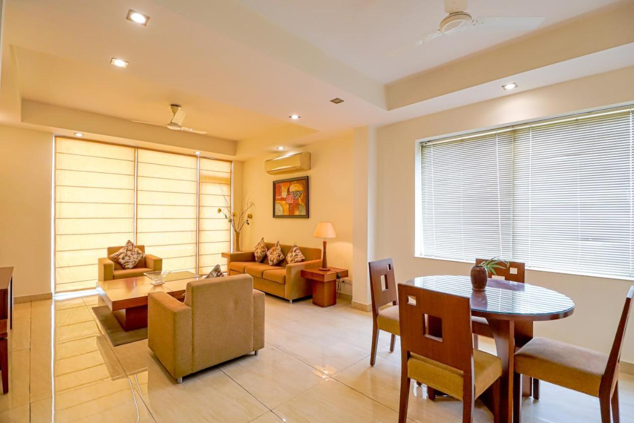Ahuja Residency Noida Exterior foto