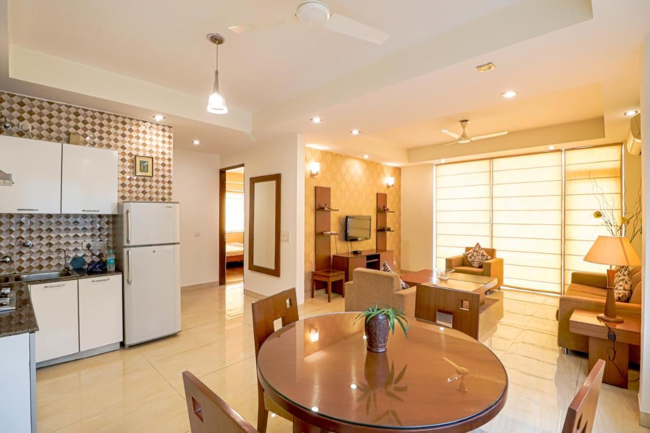 Ahuja Residency Noida Exterior foto