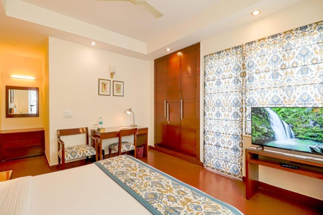Ahuja Residency Noida Exterior foto
