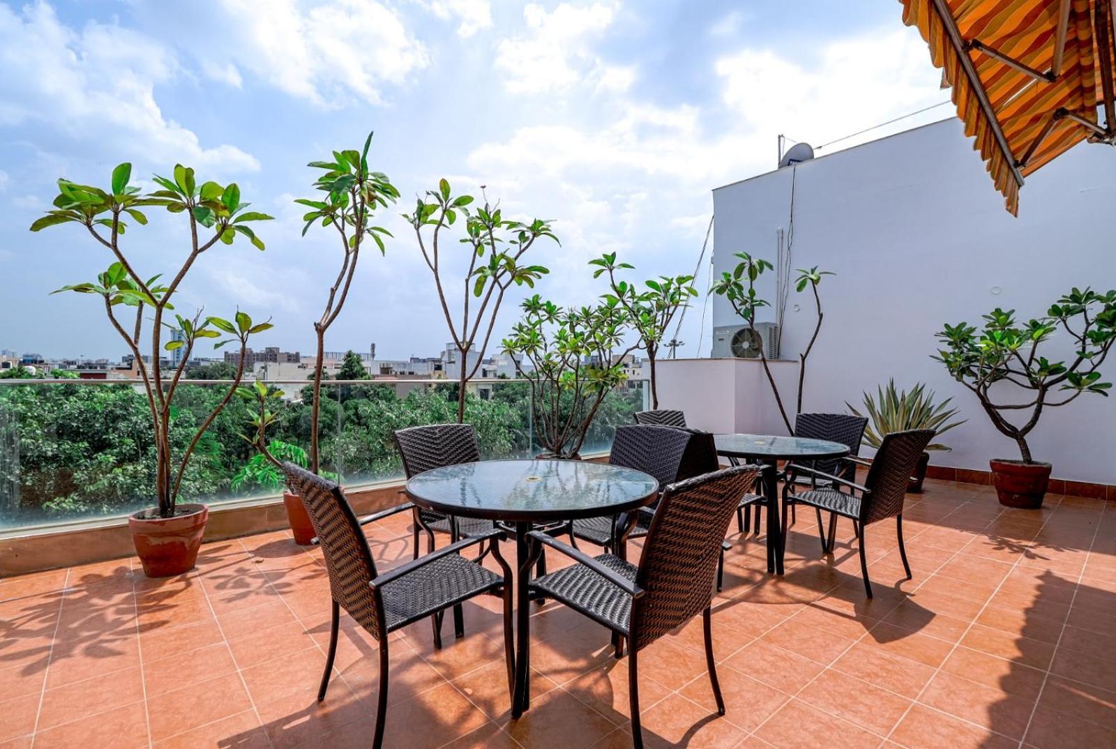 Ahuja Residency Noida Exterior foto
